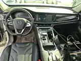 Photo 14 - Changan CS85