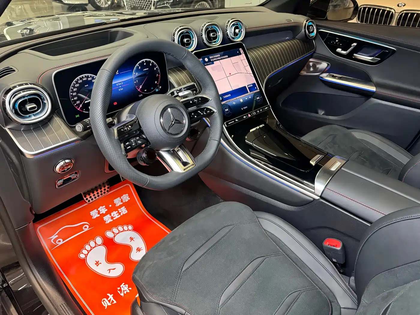 MERCEDES-BENZ GLC AMG