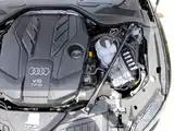 Фото 11 - Audi A8