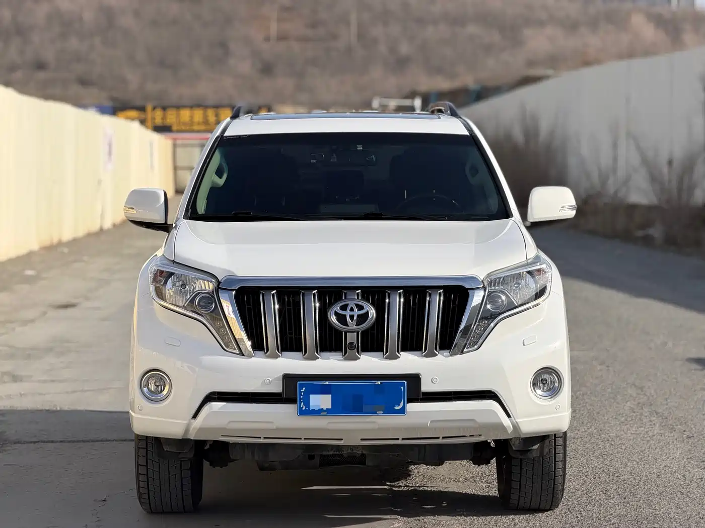 Toyota Prado 2016 3.5L Auto VX NAVI фото 2
