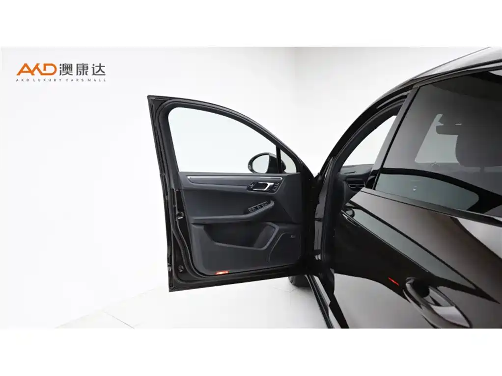 Porsche Macan 2021 Macan 2.0T фото 10