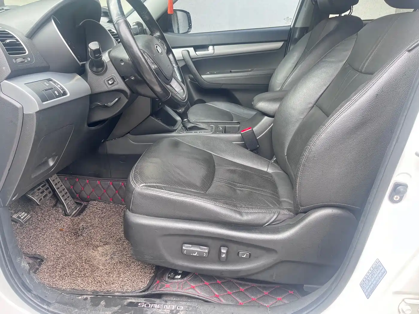 Kia Sorento 2014 2013 2.4L 7-seater Gasoline Premium Version China IV