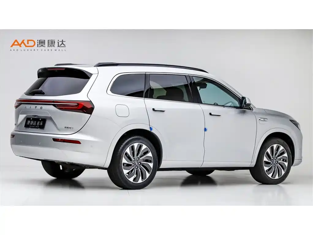 AITO Wenjie AITO M7 2024 1.5T Smart AWD Max Edition 5-Seater фото 3