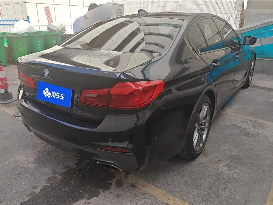 BMW 5 Series (Import) 2018 525i M Sport Package фото 3