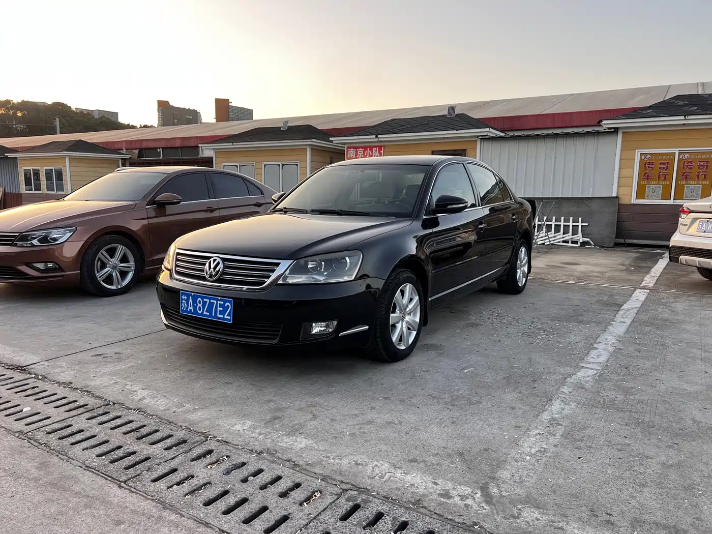 Volkswagen Passat Lingyu 2009 2.0L MFI Manual Premium фото 3