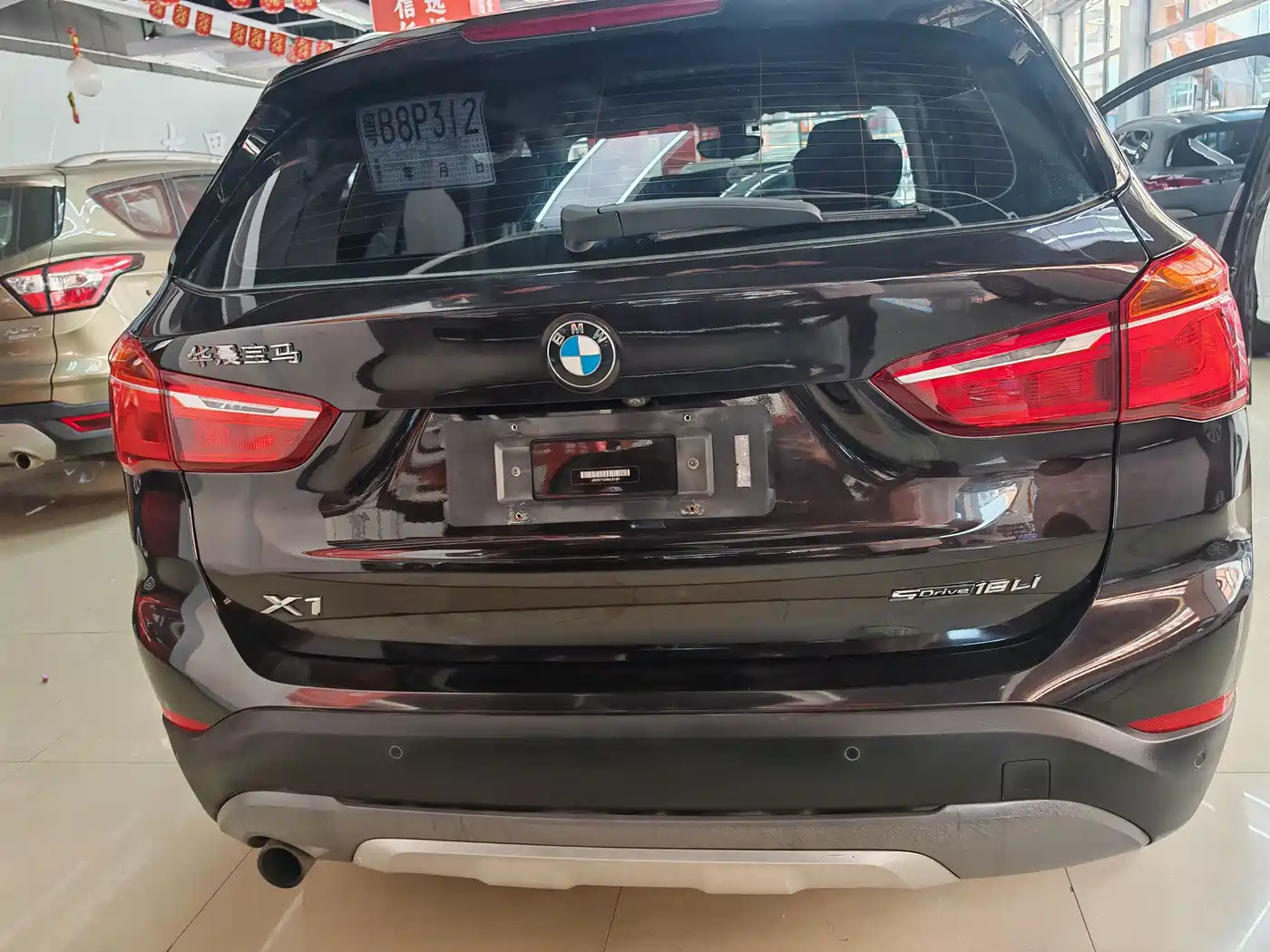 BMW X1 2019 sDrive18Li Premium Model фото 14