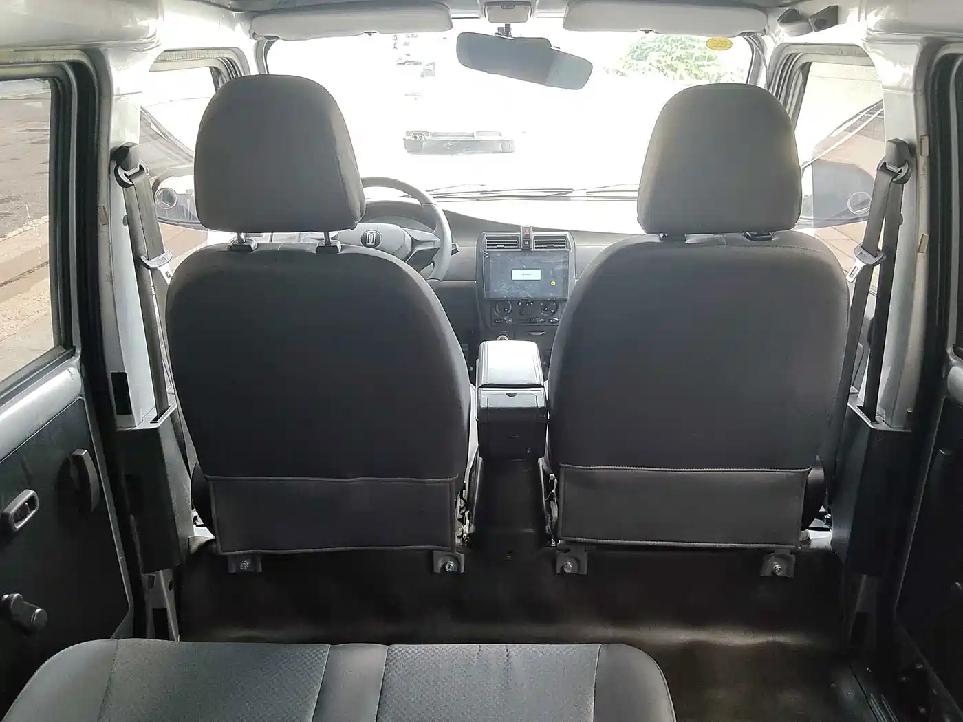 Фото 22 - Lingshi Auto Yufeng EV50