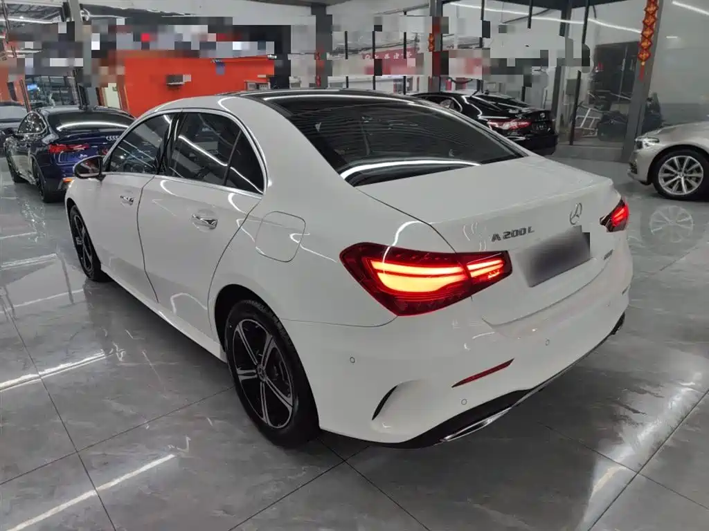 Mercedes-Benz A-Class 2024 Facelift A 200 L Fashion фото 23