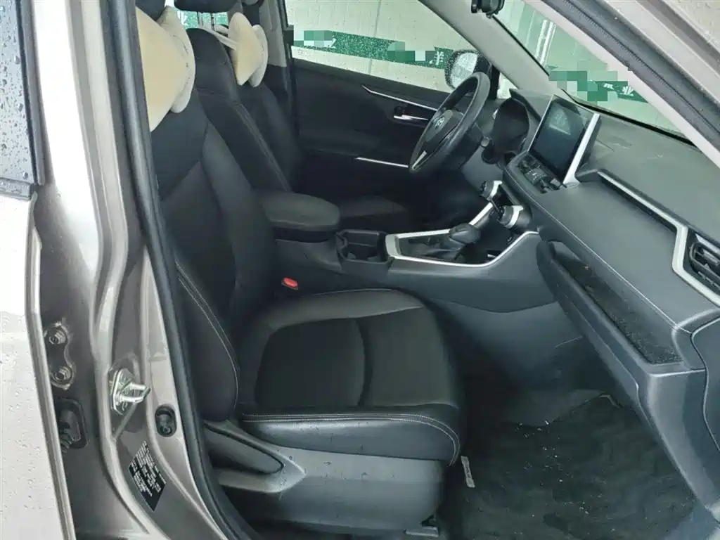 Toyota RAV4 Rongfang 2021 2.0L CVT 2WD Trend фото 20
