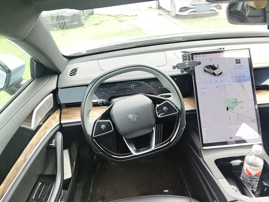 Nezha Auto Nezha S 2023 2023 Pure Electric 520km RWD Lite Edition