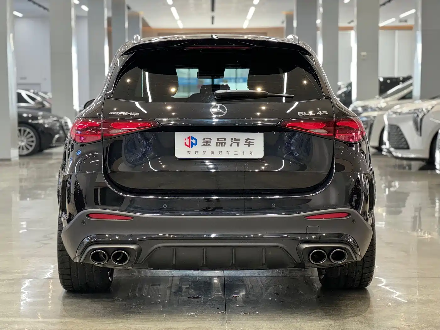 MERCEDES-BENZ GLC AMG