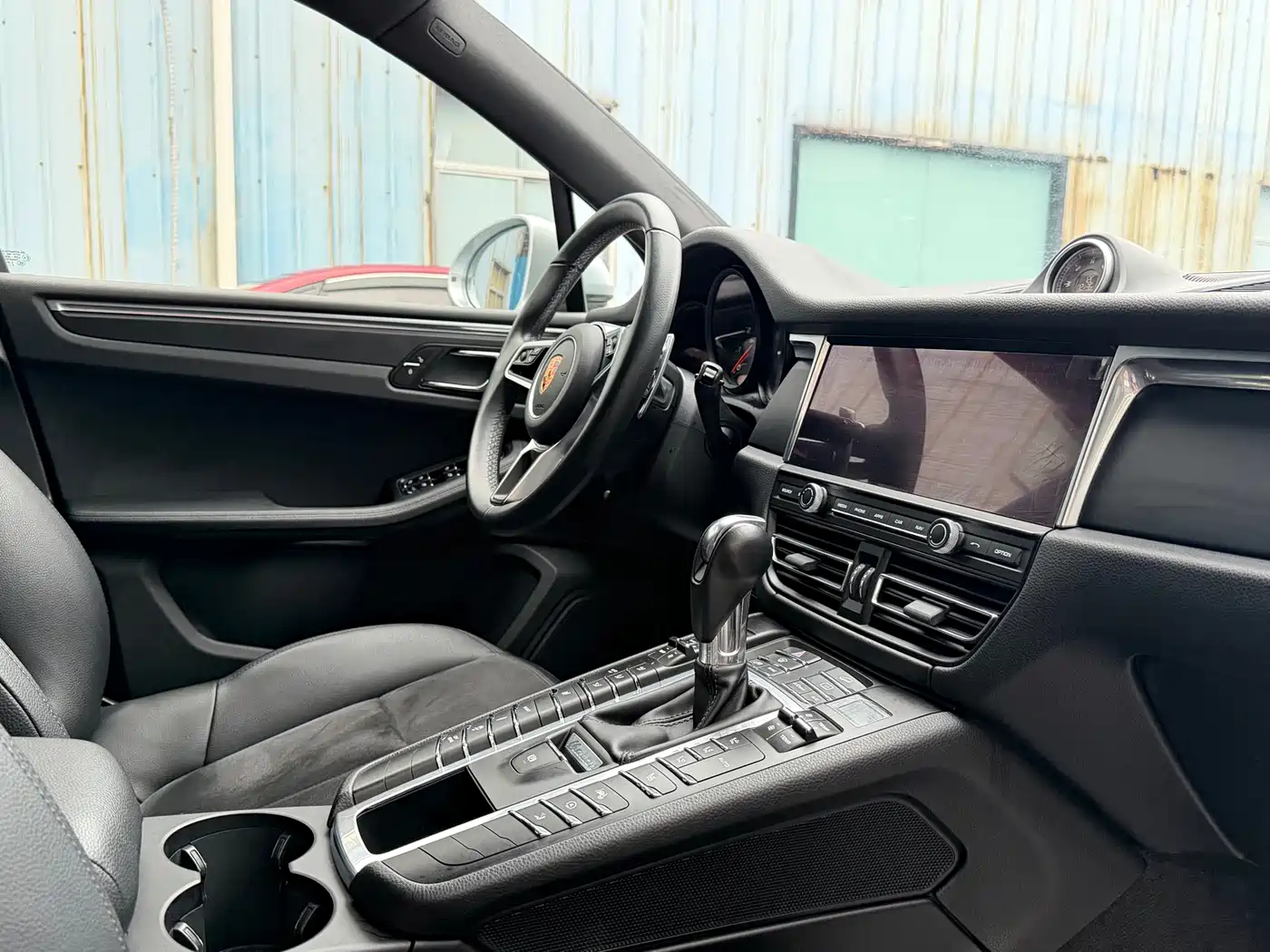 Porsche Macan 2018 Macan 2.0T фото 5