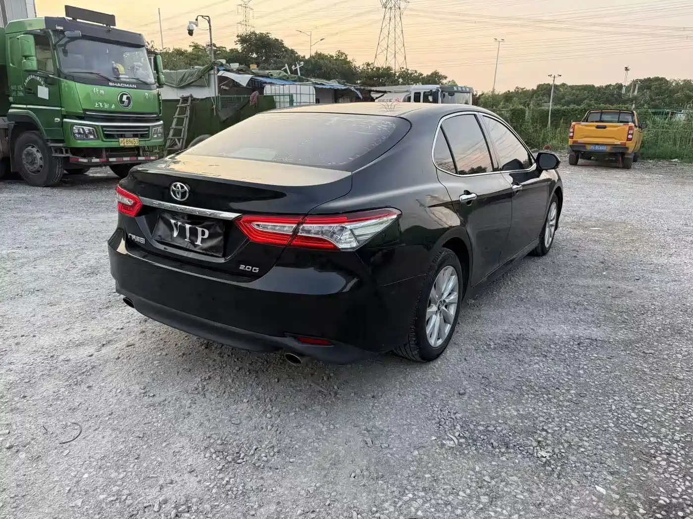 Фото 9 - Toyota Camry
