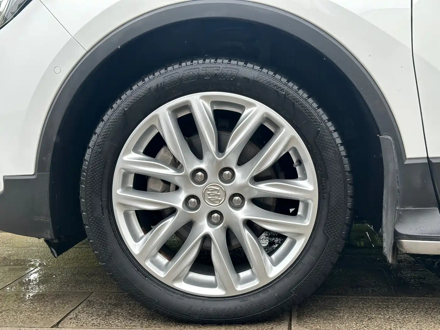 Buick Envision Plus 2018 28T 4WD Luxury фото 12