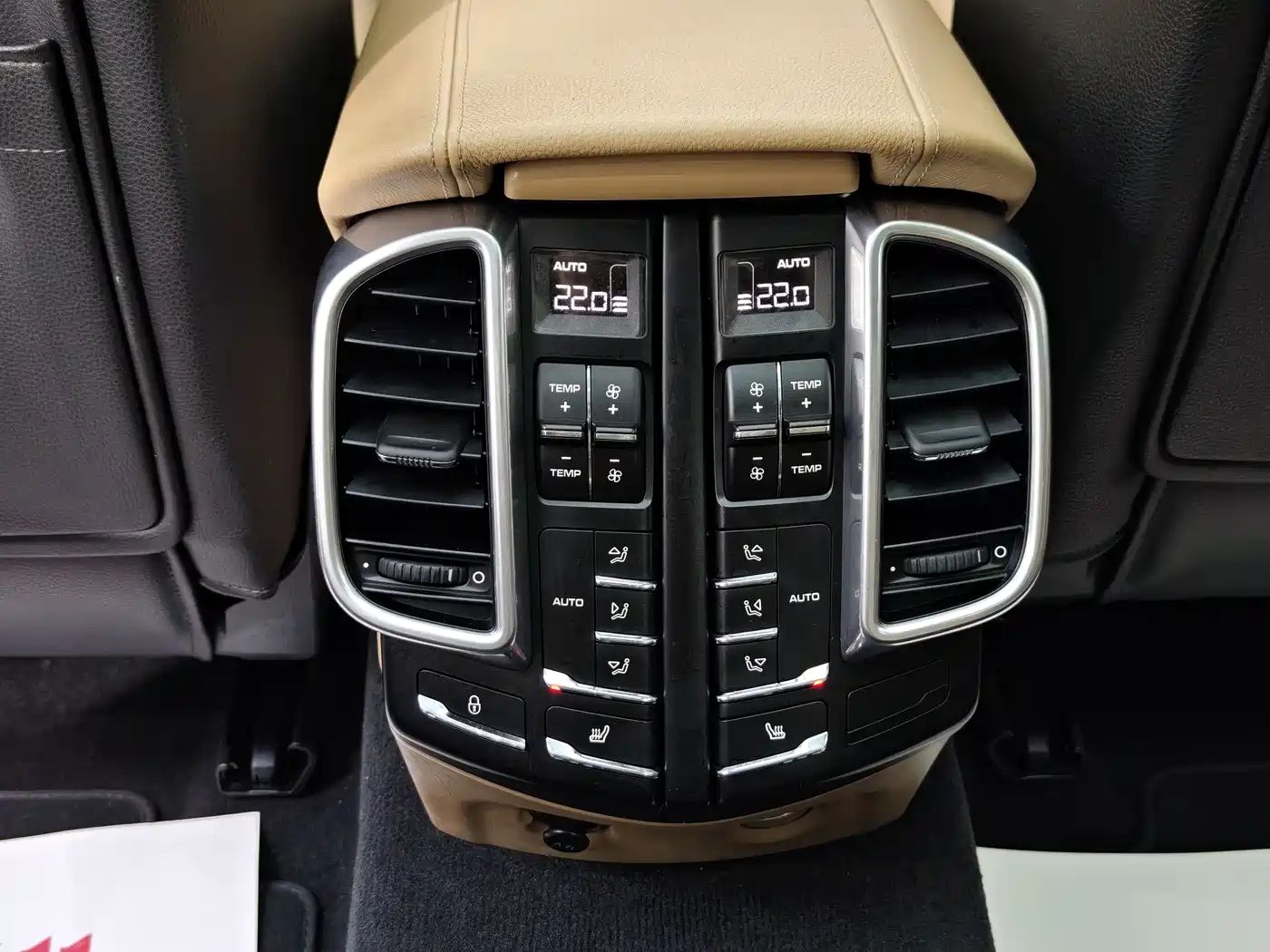Porsche Cayenne 2016 Cayenne S 3.6T фото 36