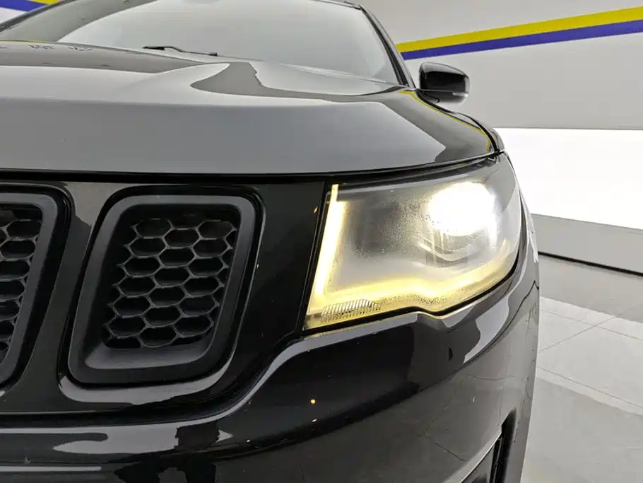 Jeep Compass 2020 2019 220T Automatic Joy Edition