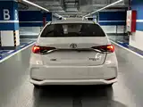 Photo 9 - Toyota Corolla