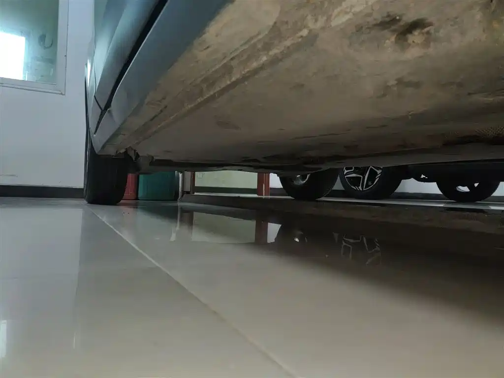 VOLKSWAGEN TU KAI