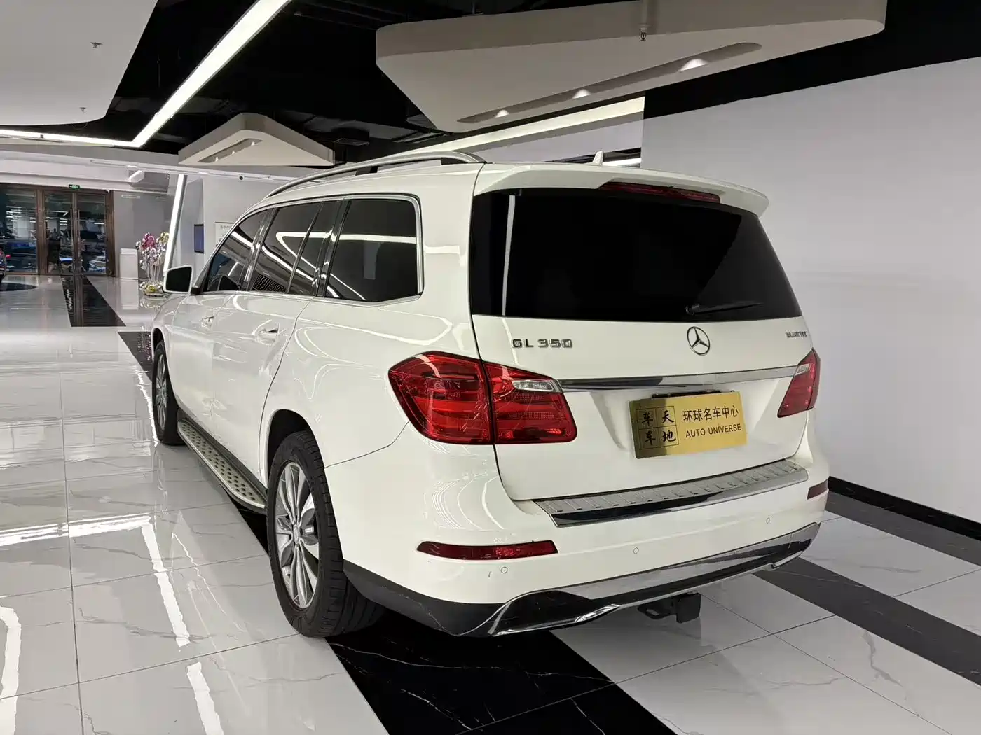 Mercedes-Benz GL-Class 2015 GL 350 CDI 4MATIC фото 3