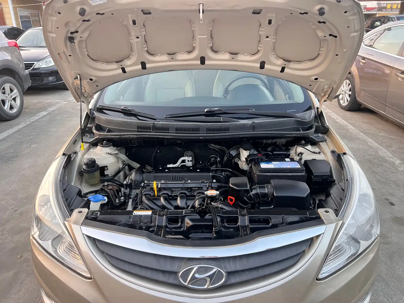 Hyundai Verna 2014 1.4L Automatic Smart GLS фото 21