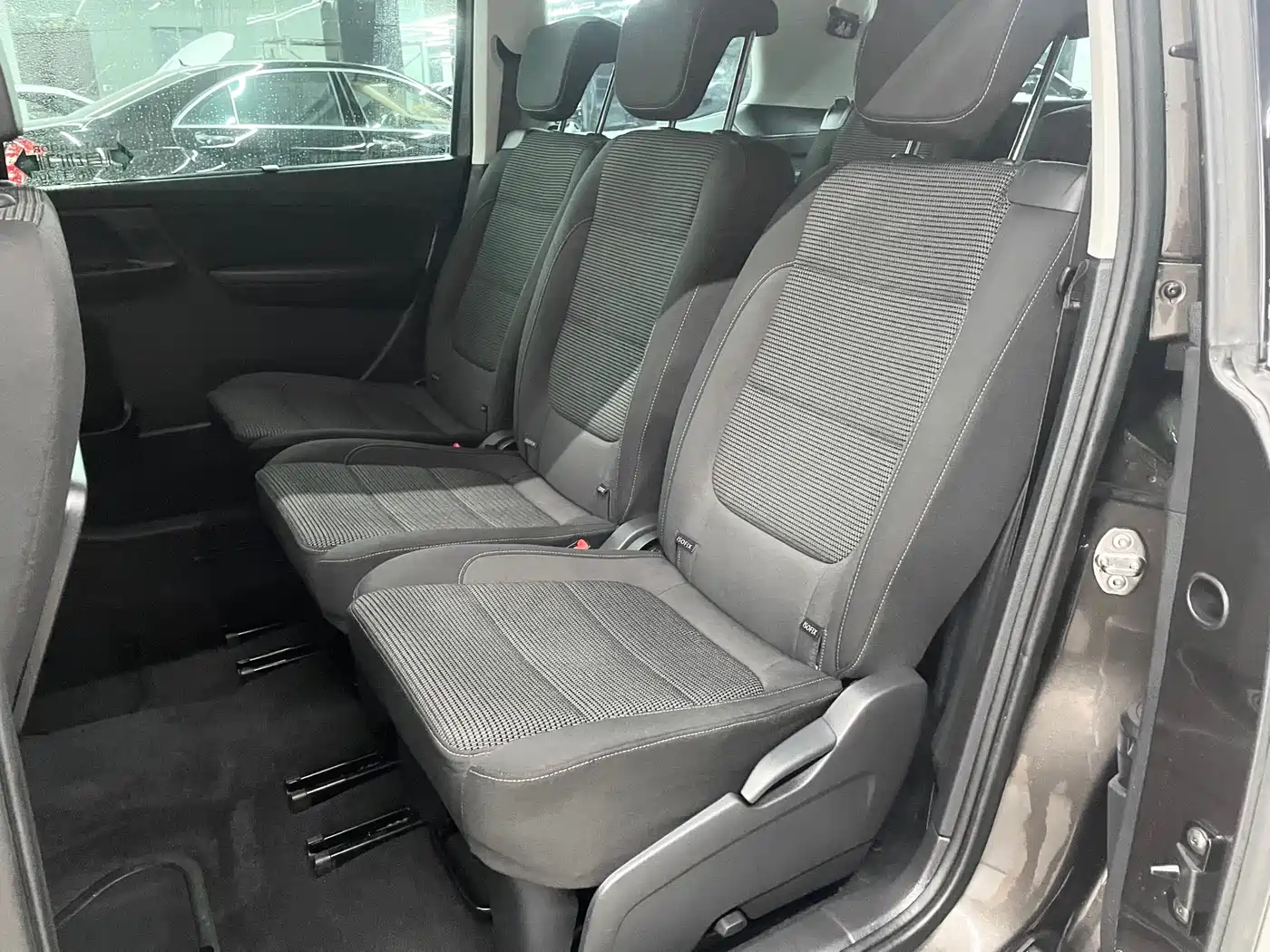 Volkswagen Sharan 2018 380TSI Comfort 7-Seater фото 12