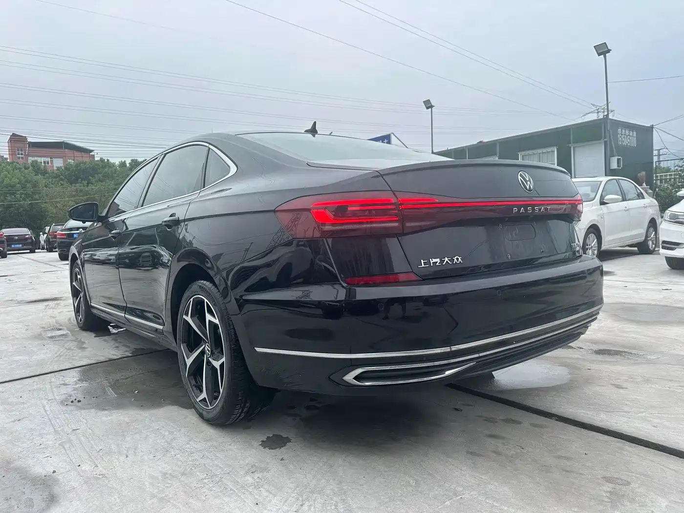 Фото 20 - Volkswagen Passat