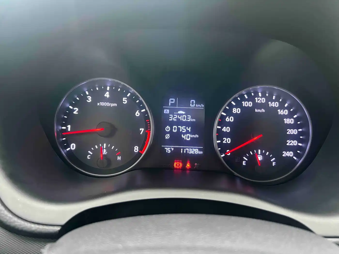 Hyundai Elantra 2017 1.6L Automatic Joy Value GLS фото 10