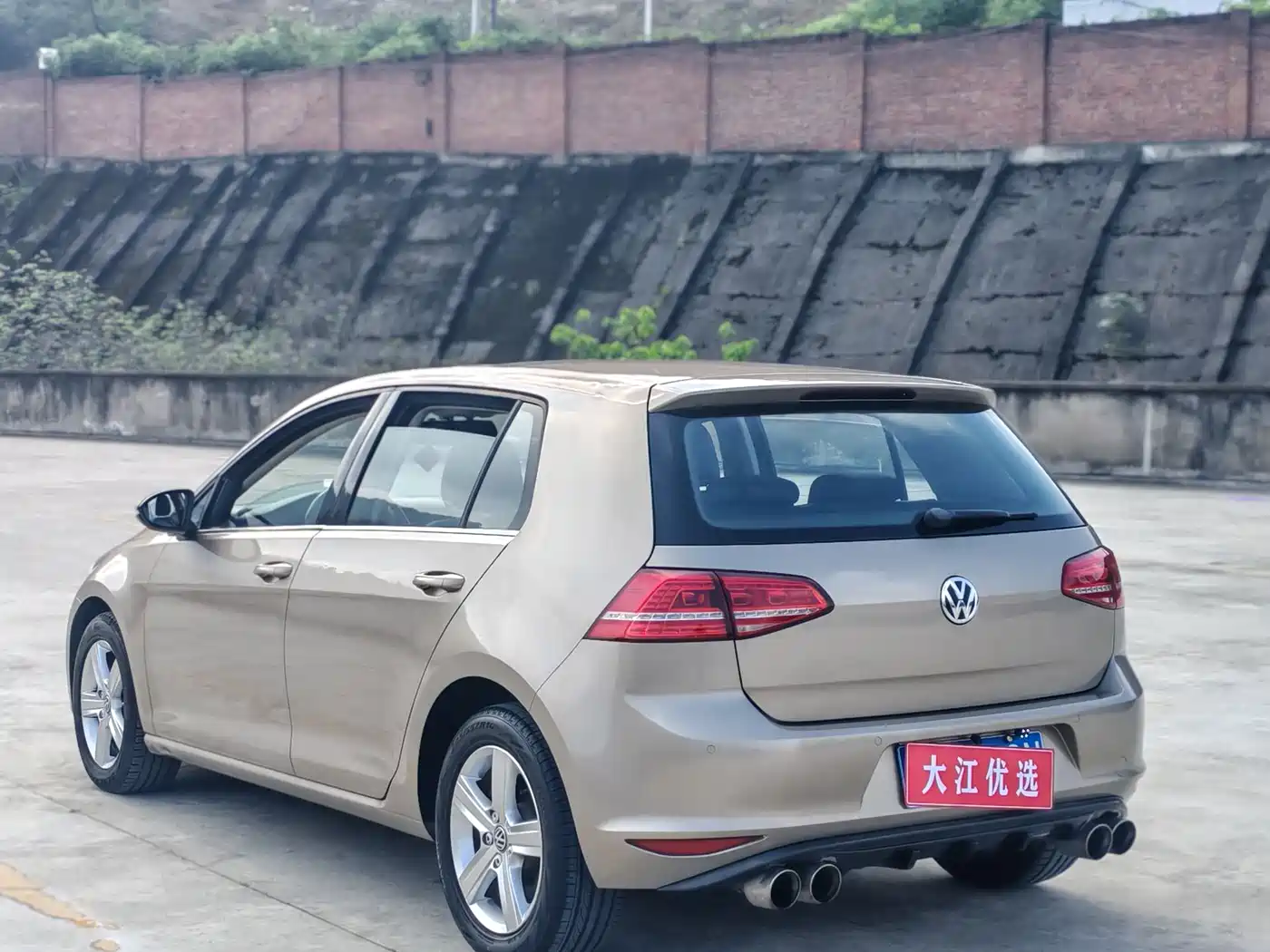 Volkswagen Golf 2015 1.4TSI Automatic Comfort фото 6