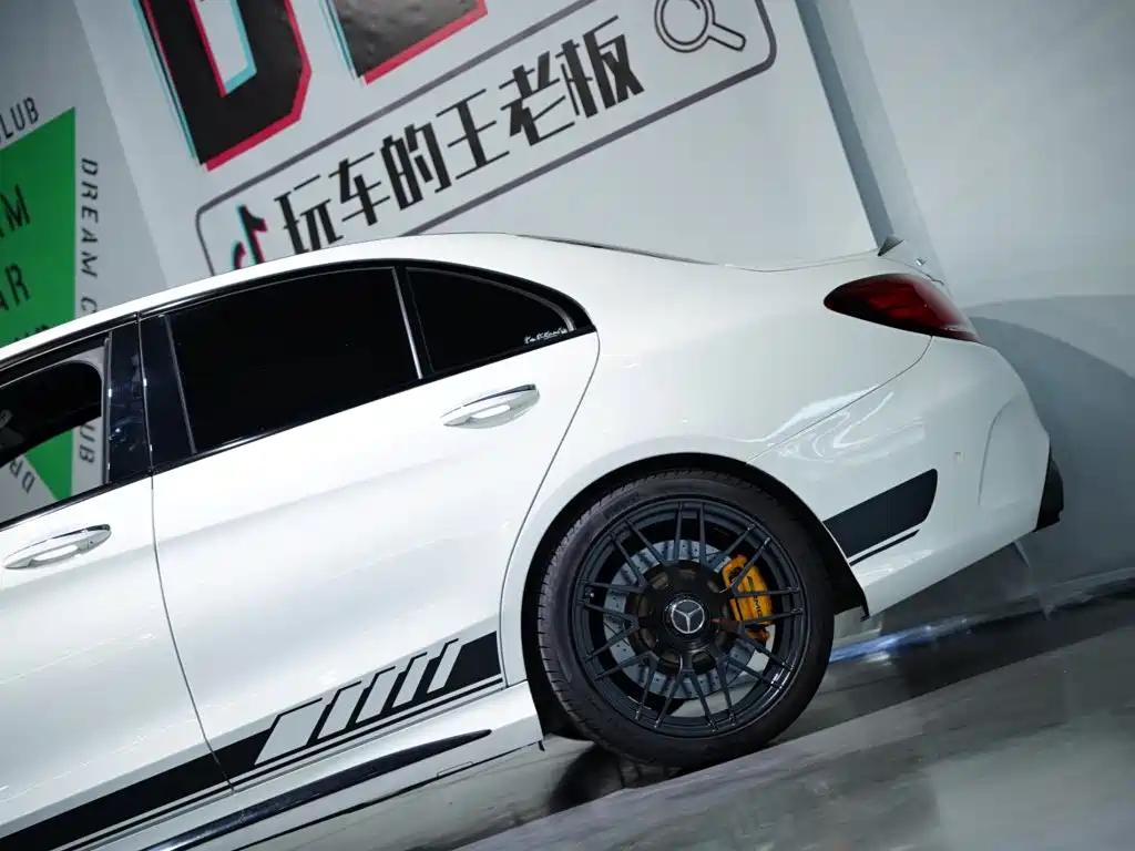 Mercedes-Benz C-Class AMG 2020 2019 AMG C 63