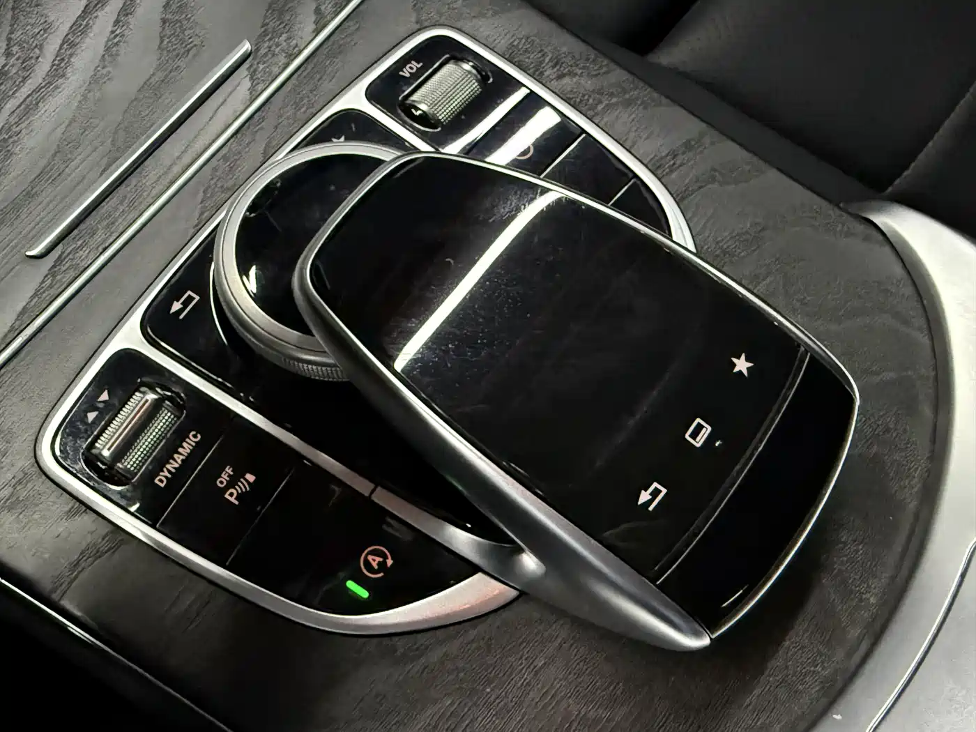 Mercedes-Benz C-Class 2015 Facelift C 180 L Sport фото 8