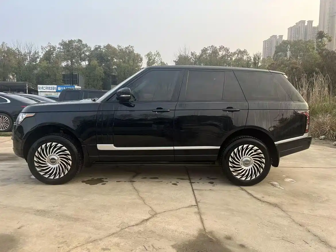 Land Rover Range Rover 2014 3.0 SC V6 Vogue фото 4