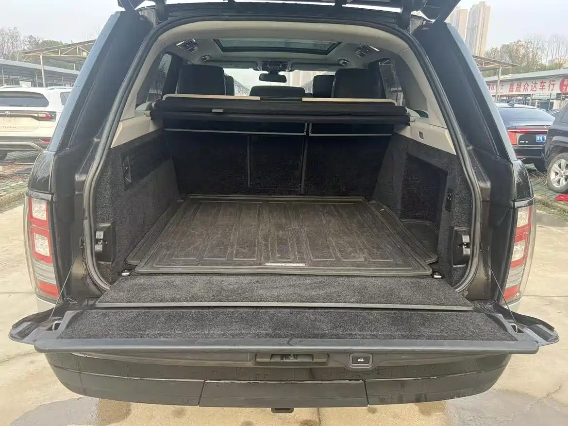 Land Rover Range Rover 2014 3.0 SC V6 Vogue фото 19