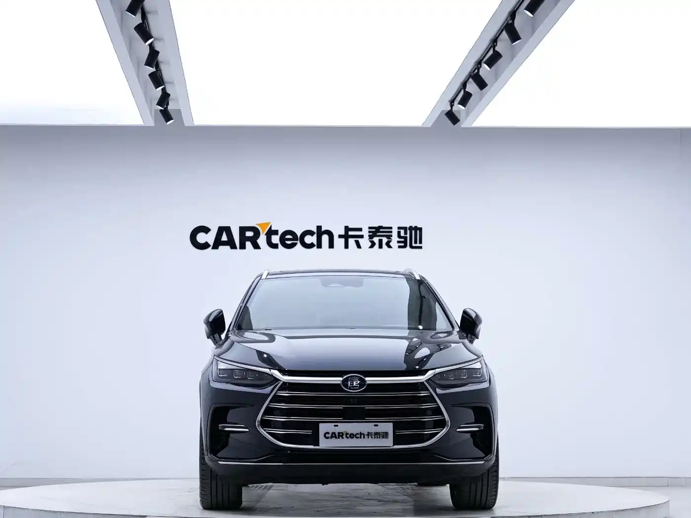 BYD Tang New Energy 2023 Model DM-i Champion Edition 112KM Honor фото 4