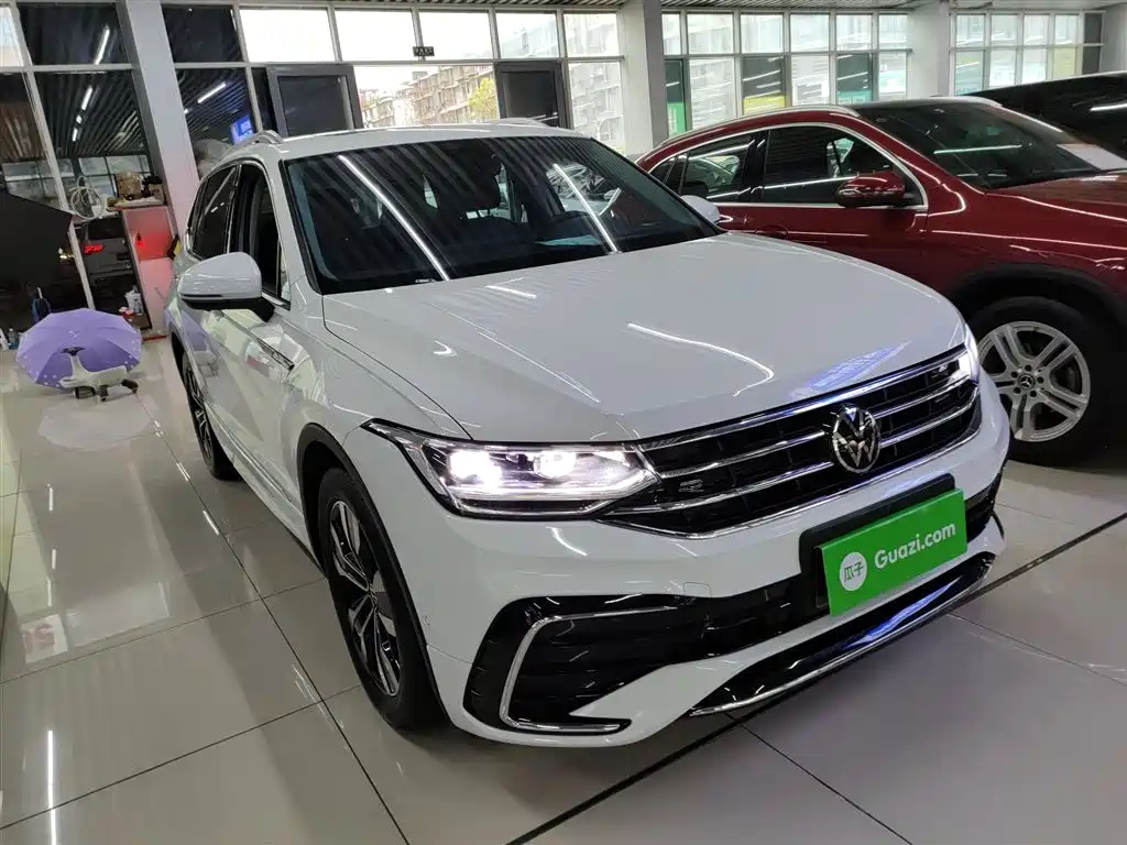 Volkswagen Tiguan L 2024 330TSI Automatic 2WD R-Line Premium Enjoyment Edition фото 22
