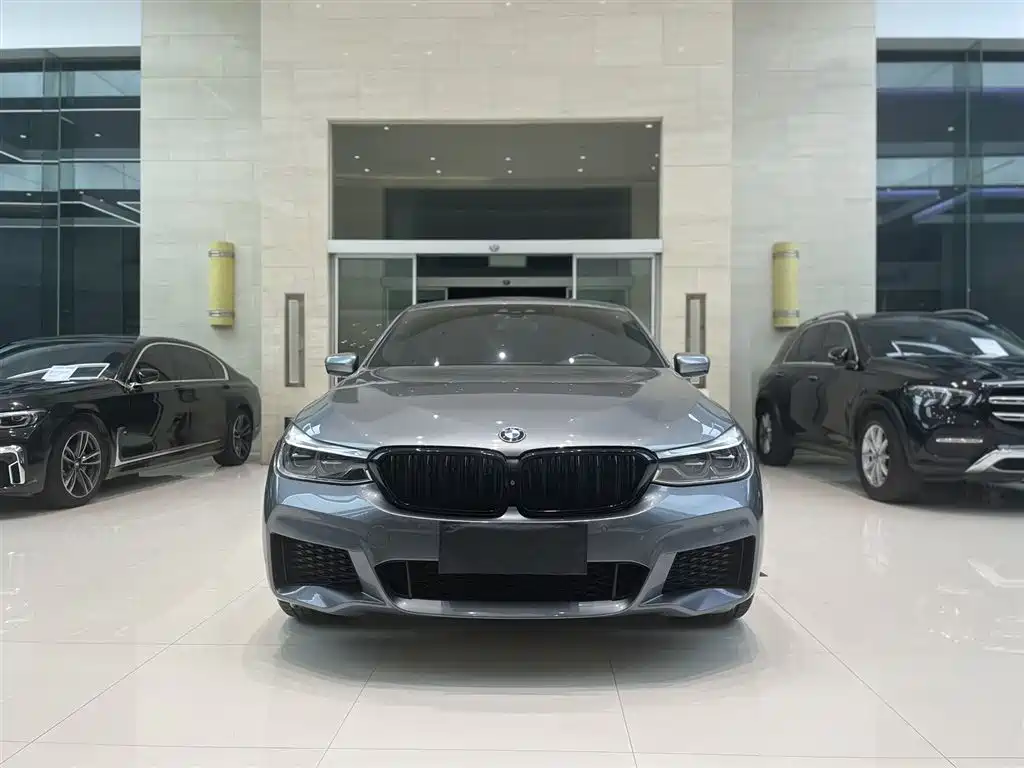 BMW 6 Series GT 2019 630i M Sport Package фото 2