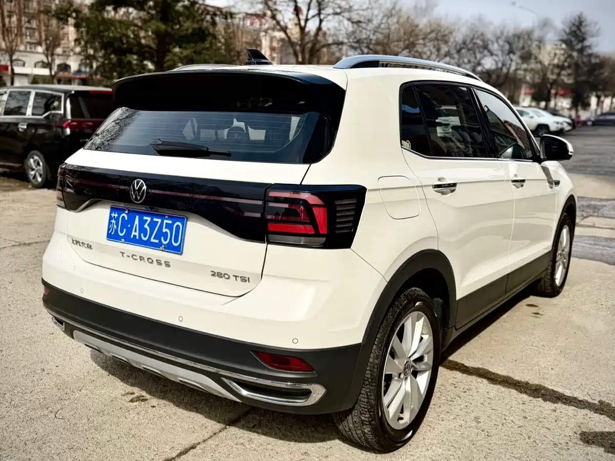Volkswagen T-Cross 2021 1.5L Auto Comfort Edition фото 6