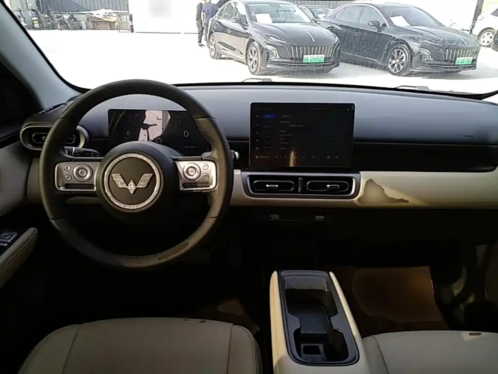 Wuling Motors Wuling Binguo PLUS 2025 2024 Model 330km 5-Seater