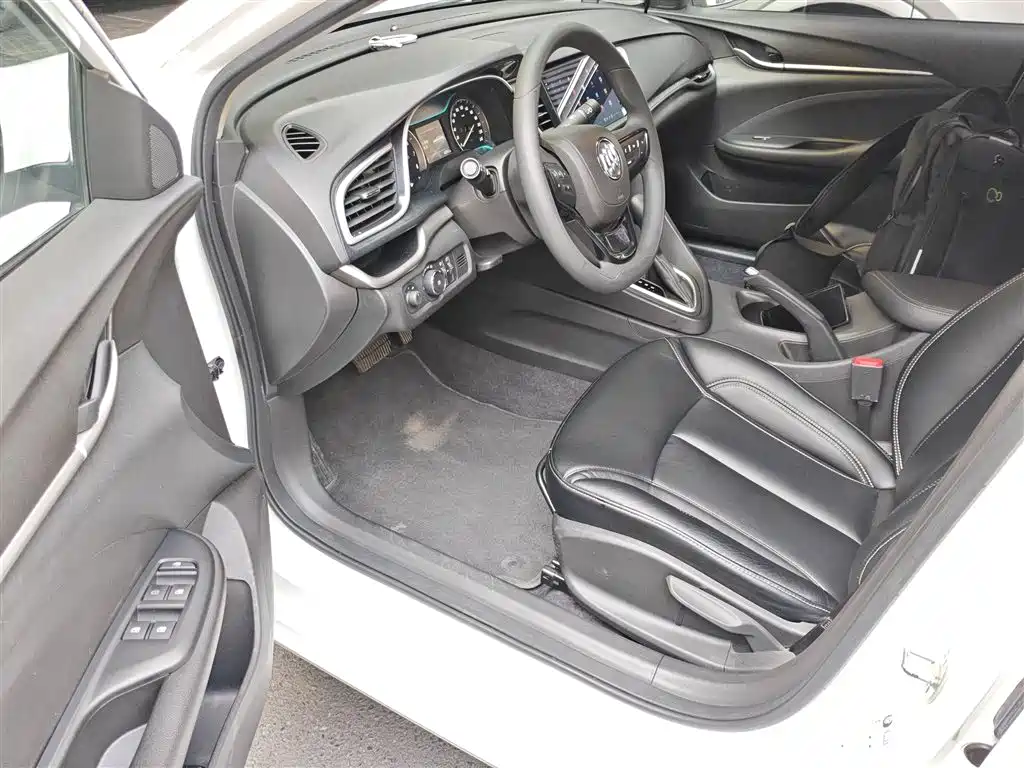 Buick Excelle 2021 Facelift 1.3T Auto Mild Hybrid Progressive фото 16