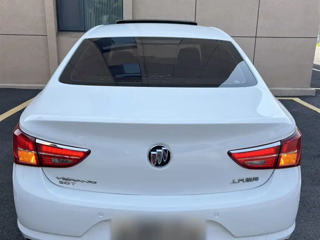 Buick Verano 2017 Sedan 20T DCT Leading фото 12