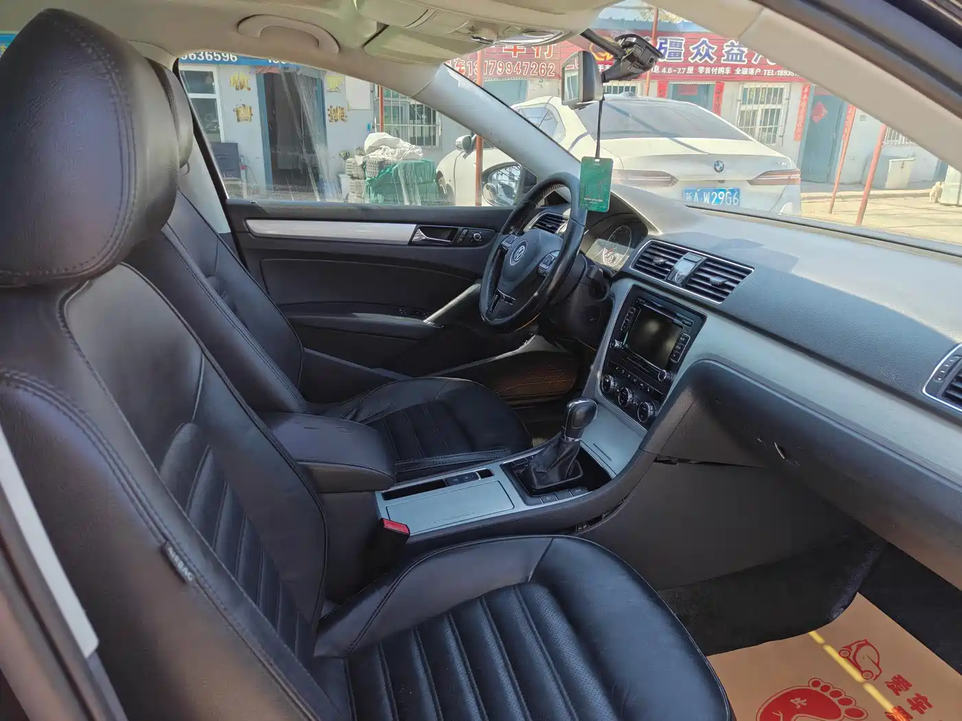 Volkswagen Passat 2014 2.0TSI DSG Executive Edition фото 6