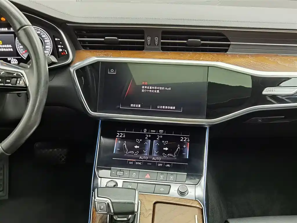 Audi A6L 2021 45 TFSI Exclusive Elegance фото 12