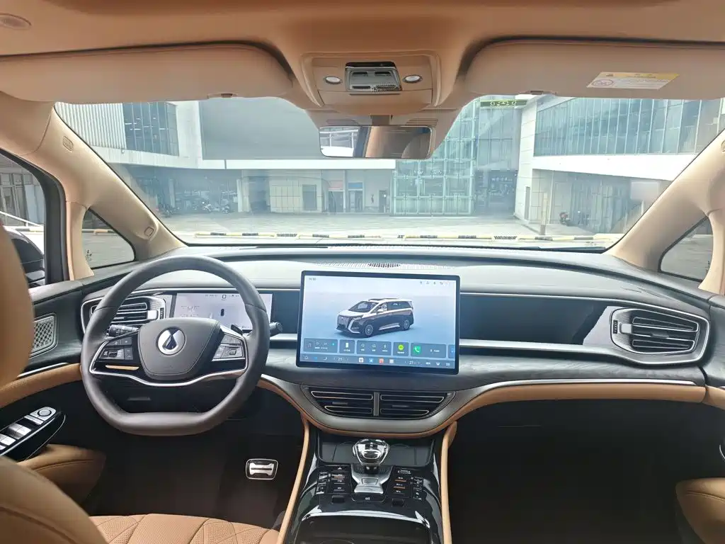 Denza D9 2025 2025 EV Smart Drive Edition 600 AWD Luxury