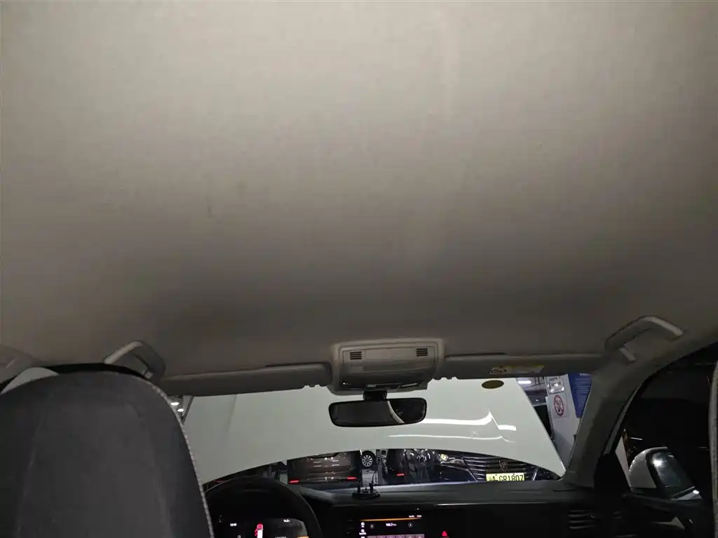 Volkswagen Lavida 2023 New Sharp 1.5L Auto Premium Edition фото 14