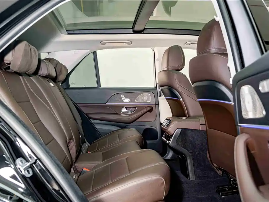 Mercedes-Benz GLE 2023 GLE 450 4MATIC Luxury фото 22