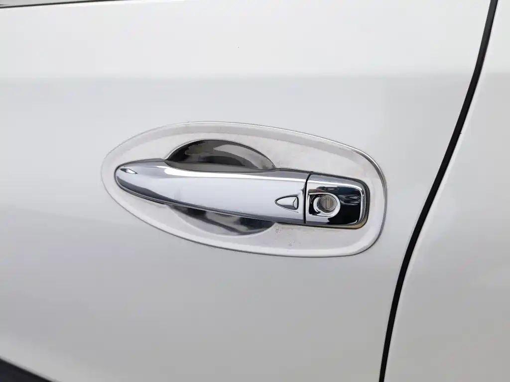 Фото 18 - Nissan X-Trail