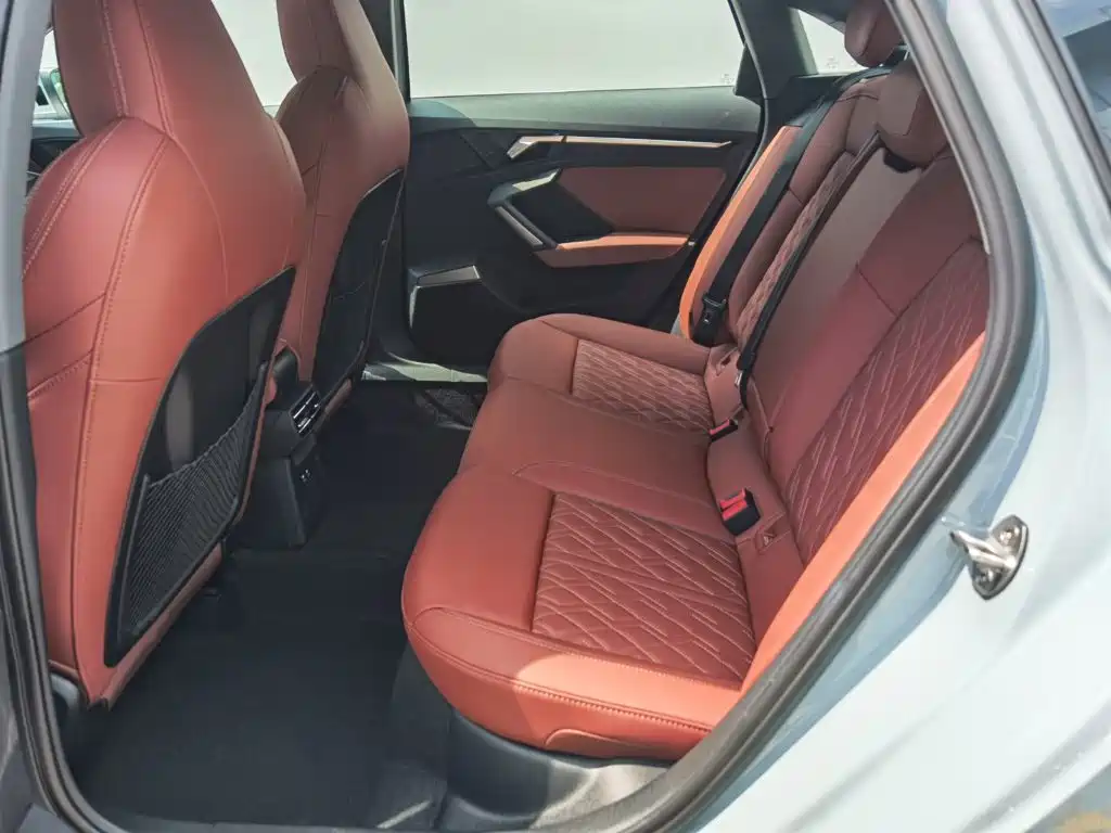 Фото 26 - Audi A3