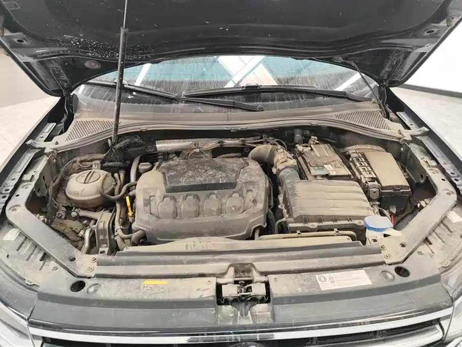 Volkswagen Tiguan L 2023 Facelift 330TSI Auto FWD R-Line Premium фото 10