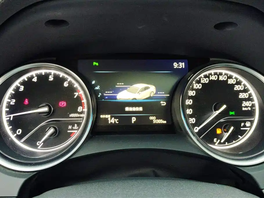 Toyota Camry 2019 Facelift 2.0G Luxury Edition фото 14