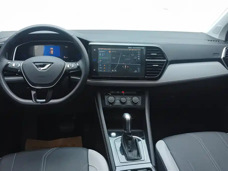 JETTA VS7