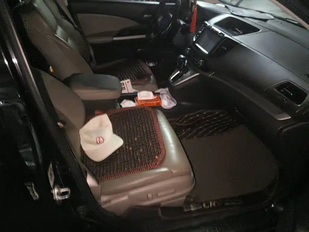 Фото 12 - Honda CR-V